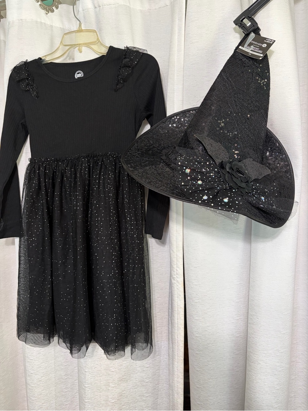 Wonder Nation Girls size Large 10-12 Black Glitter Witch Dress with Matching Hat